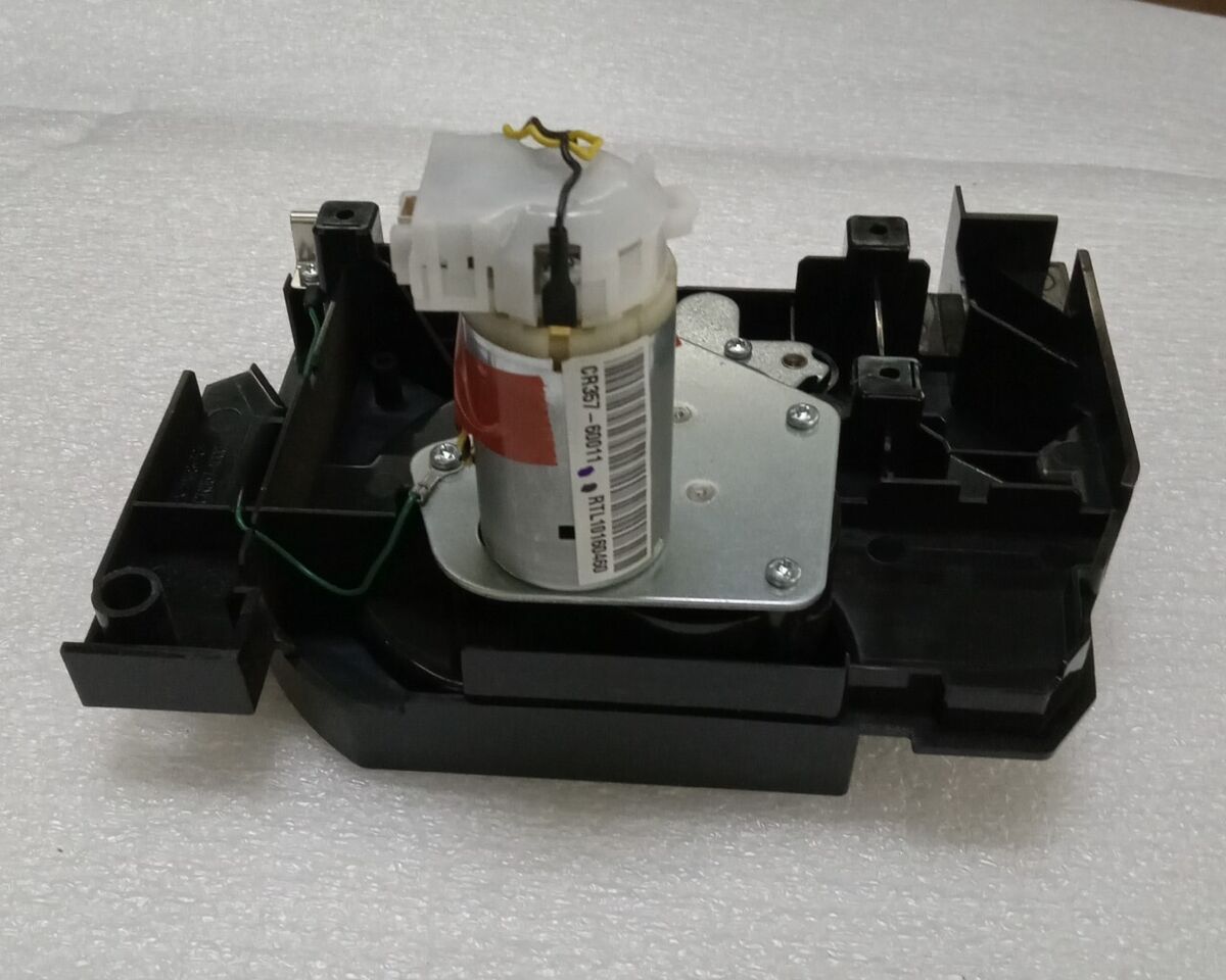 Top Rewinder Support A - For the HP DesignJet T920, T930, T1500, T1530, T2500, T2530, T1600, T2600 Series (CR357-67037)